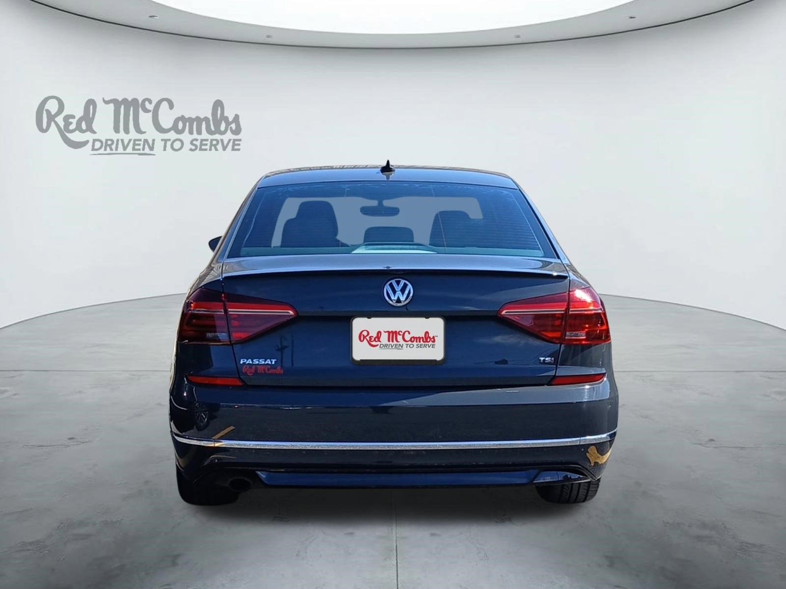 2018 Volkswagen Passat 2.0T R-Line W/ REARVIEW CAMERA & PERIMETER APPROACH LIGHTS
