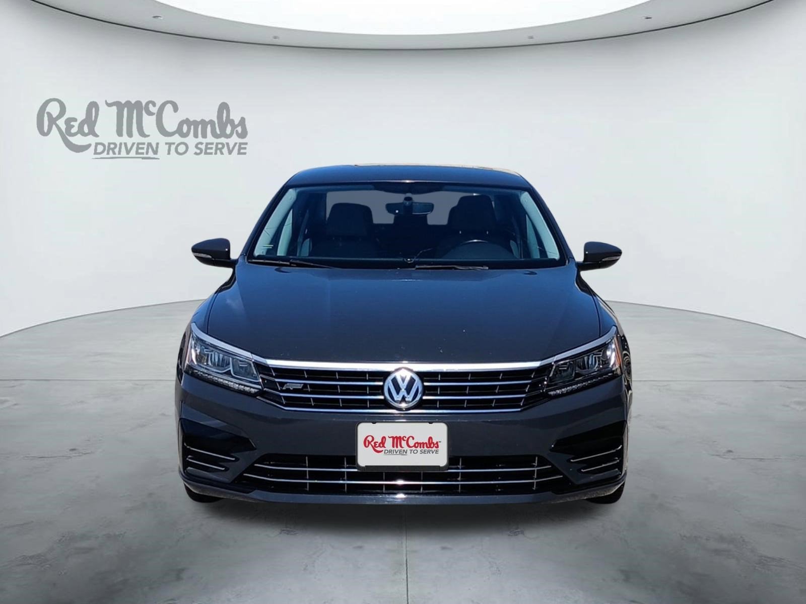 2018 Volkswagen Passat 2.0T R-Line W/ REARVIEW CAMERA & PERIMETER APPROACH LIGHTS