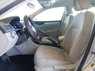 2016 Volkswagen Passat 1.8T S