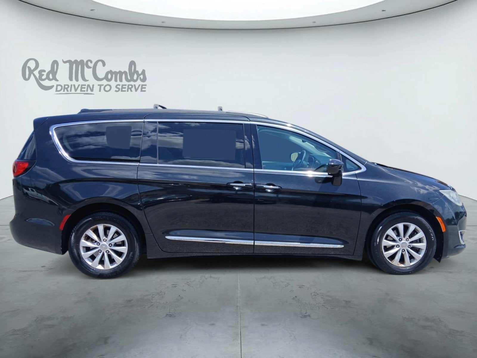 2017 Chrysler Pacifica Touring L