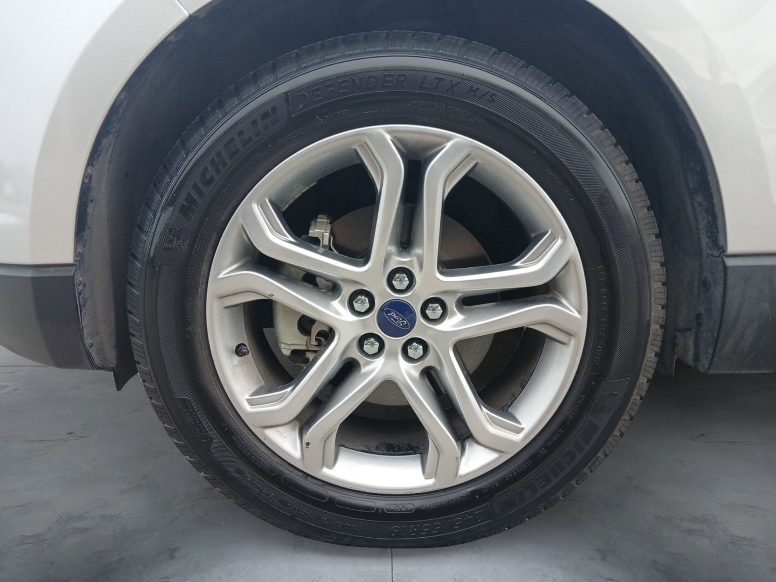 2017 Ford Edge Titanium