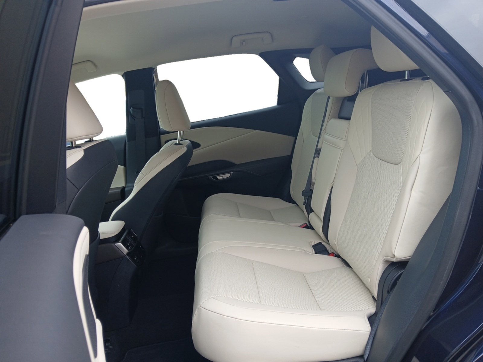 2024 Lexus RX 350 W/ WIRELESS APPLE CARPLAY & ANDROID AUTO