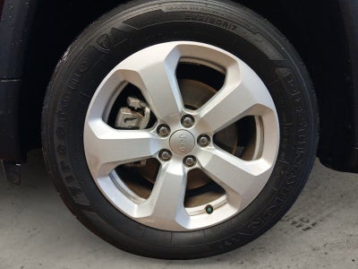 2022 Jeep Compass Latitude W/ REARVIEW CAMERA & KEYLESS ENTRY