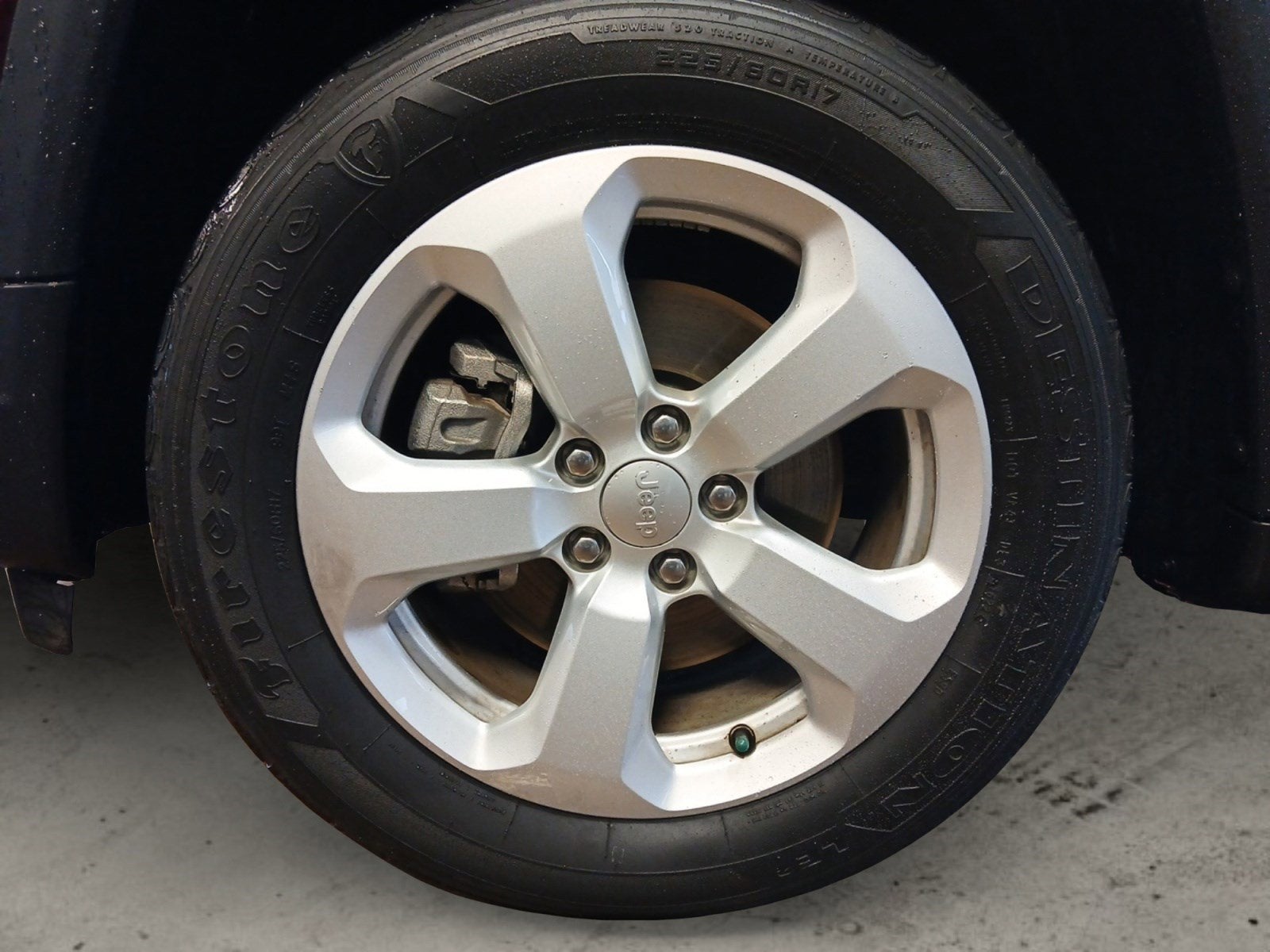 2022 Jeep Compass Latitude W/ REARVIEW CAMERA & KEYLESS ENTRY