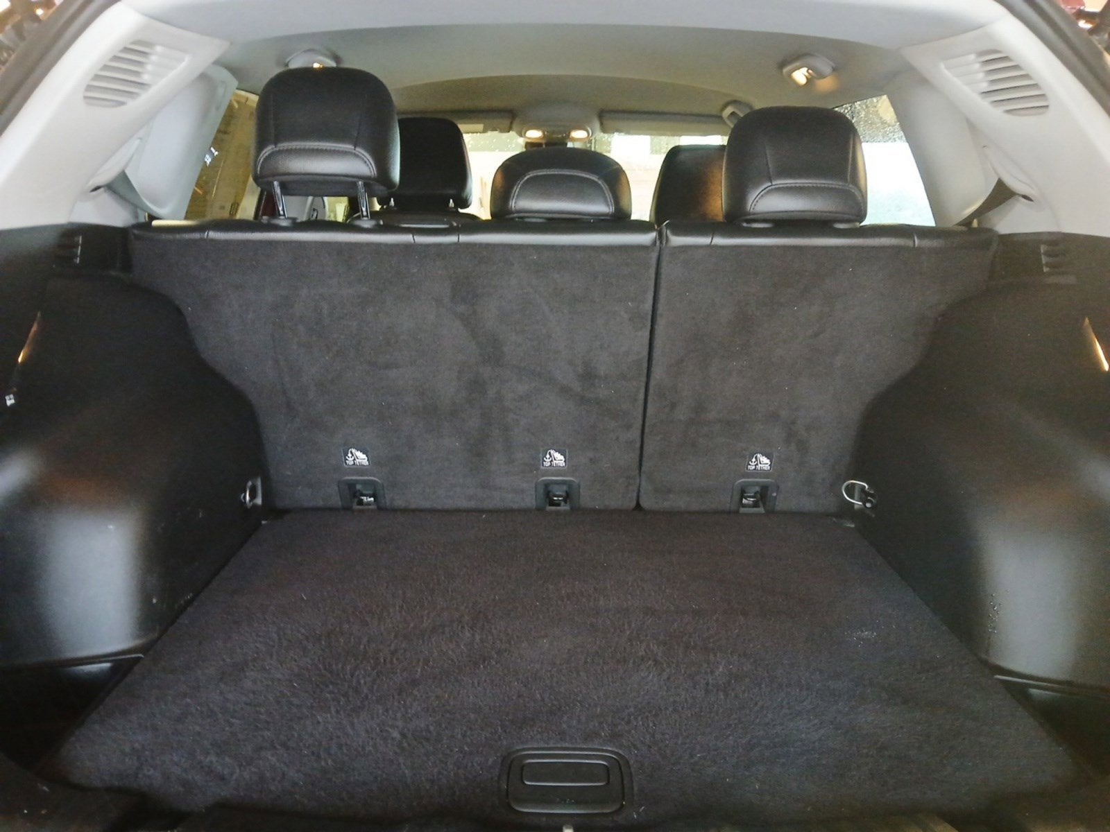 2022 Jeep Compass Latitude W/ REARVIEW CAMERA & KEYLESS ENTRY