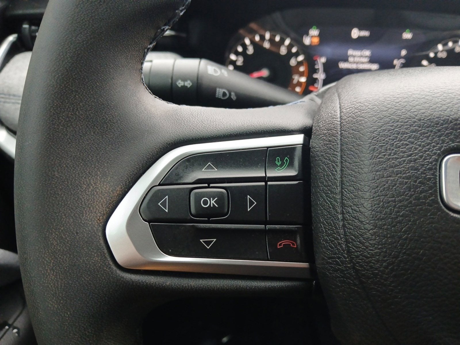 2022 Jeep Compass Latitude W/ REARVIEW CAMERA & KEYLESS ENTRY