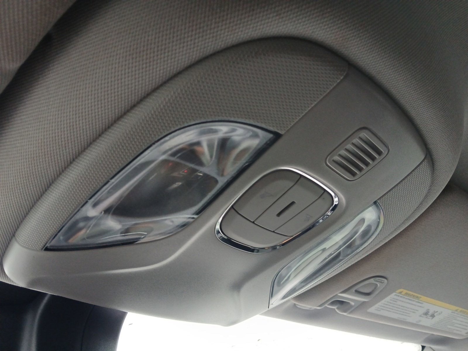 2022 Jeep Compass Latitude W/ REARVIEW CAMERA & KEYLESS ENTRY