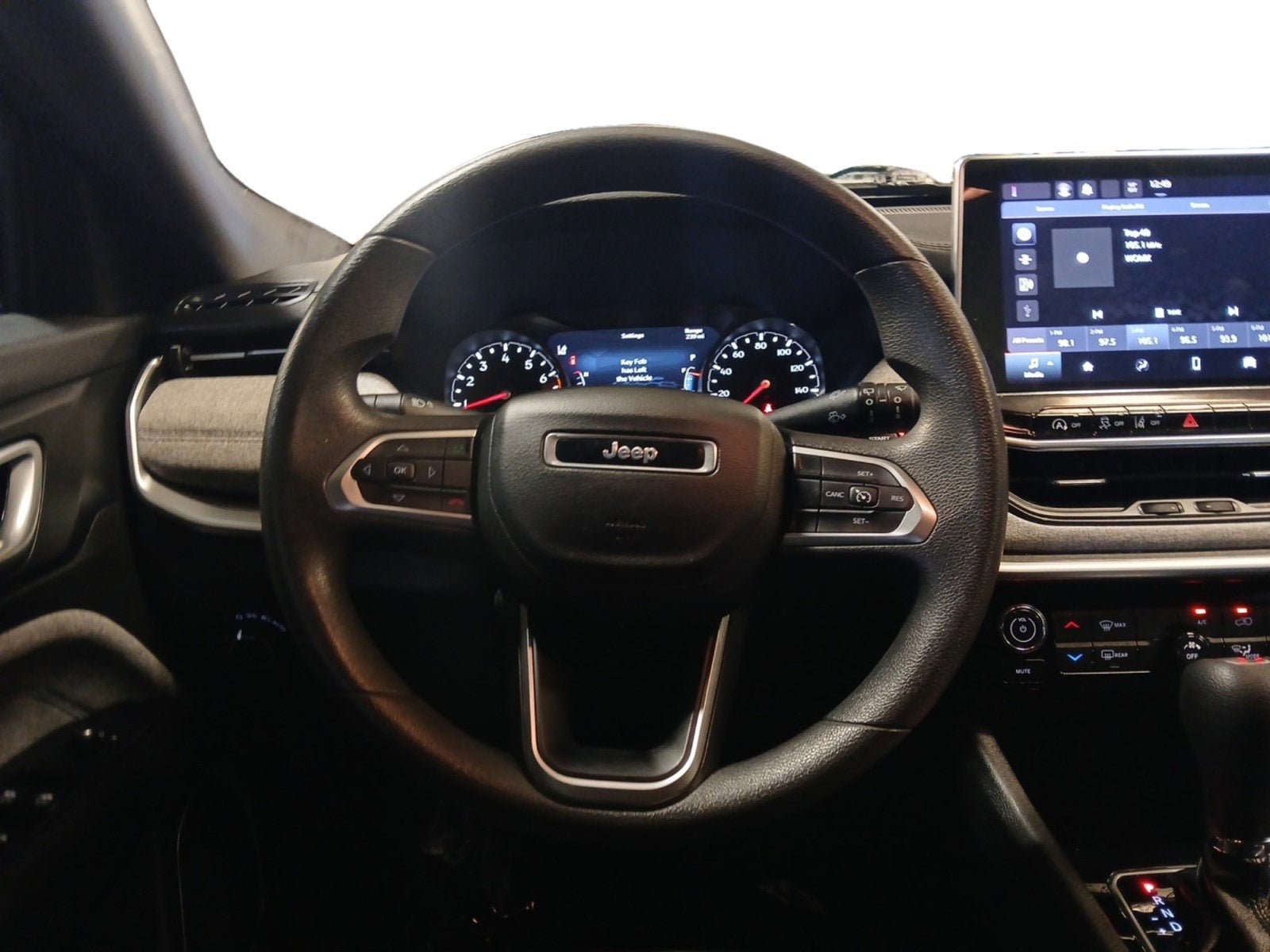 2023 Jeep Compass Sport W/ ANDROID AUTO & APPLE CARPLAY