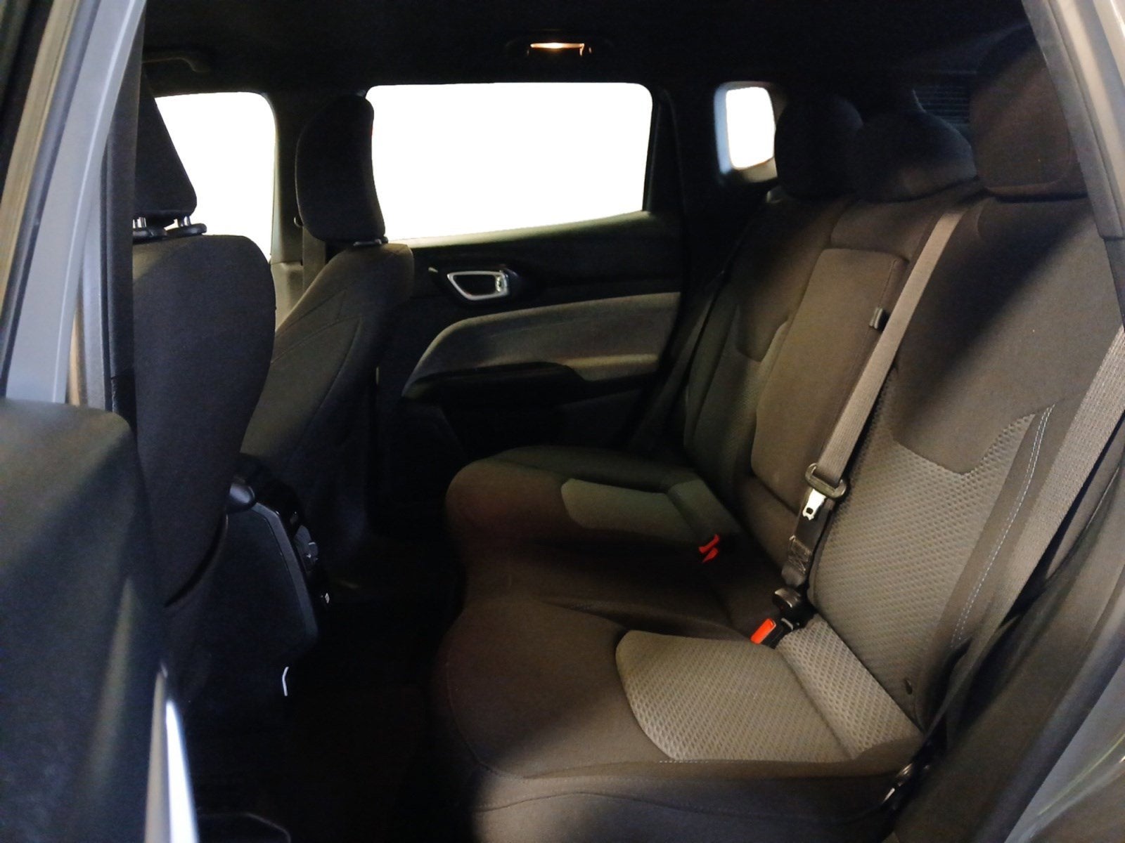 2023 Jeep Compass Sport W/ ANDROID AUTO & APPLE CARPLAY