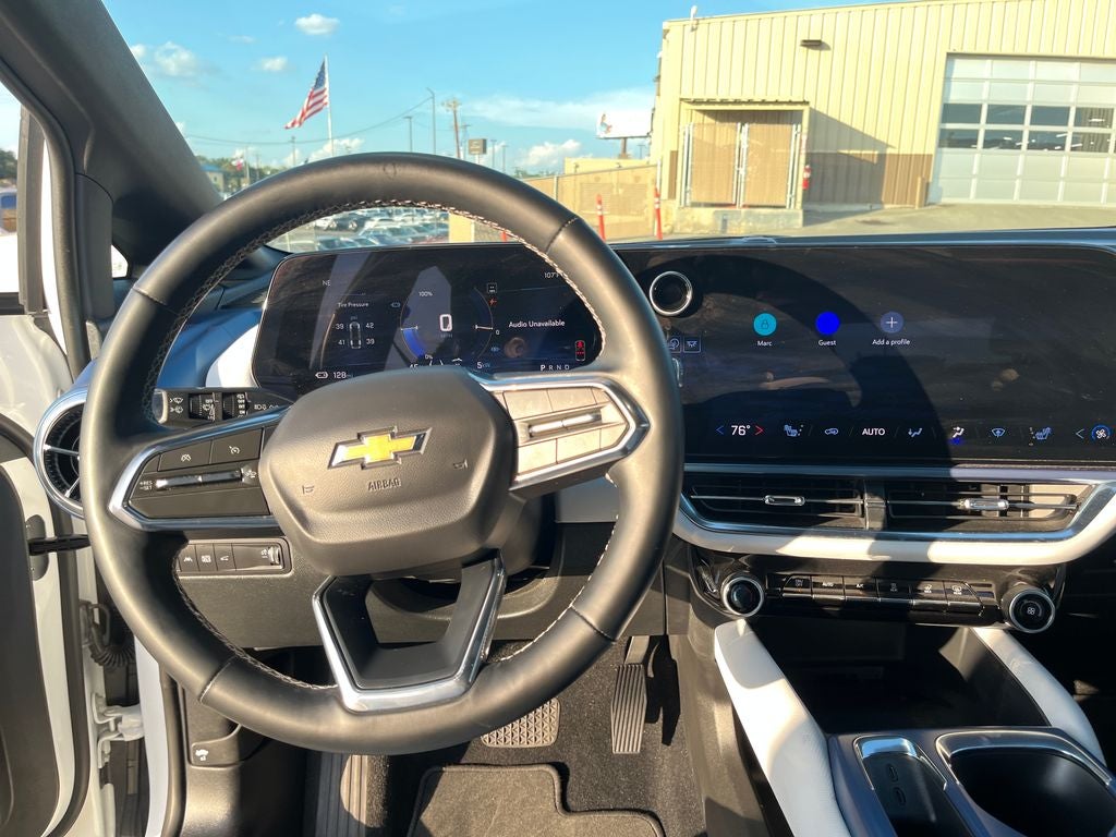 2025 Chevrolet Equinox EV LT