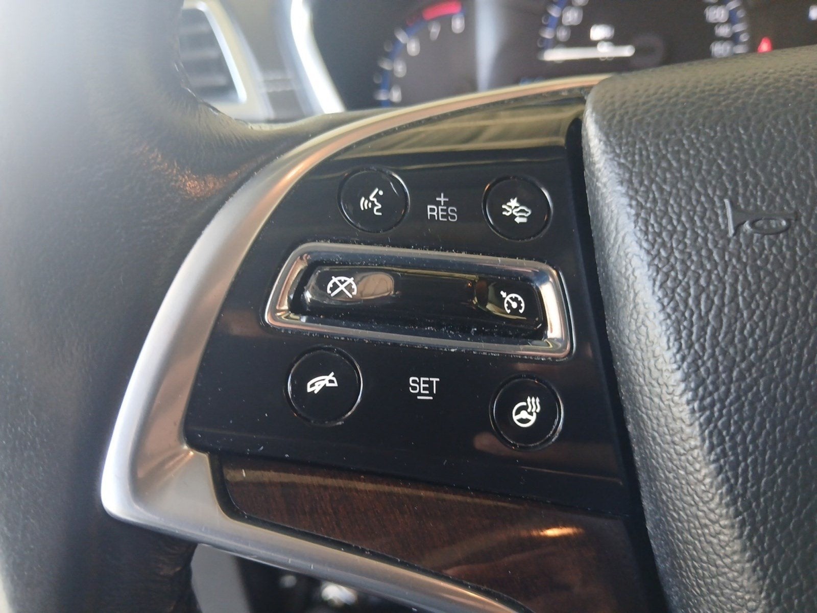 2015 Cadillac SRX Luxury