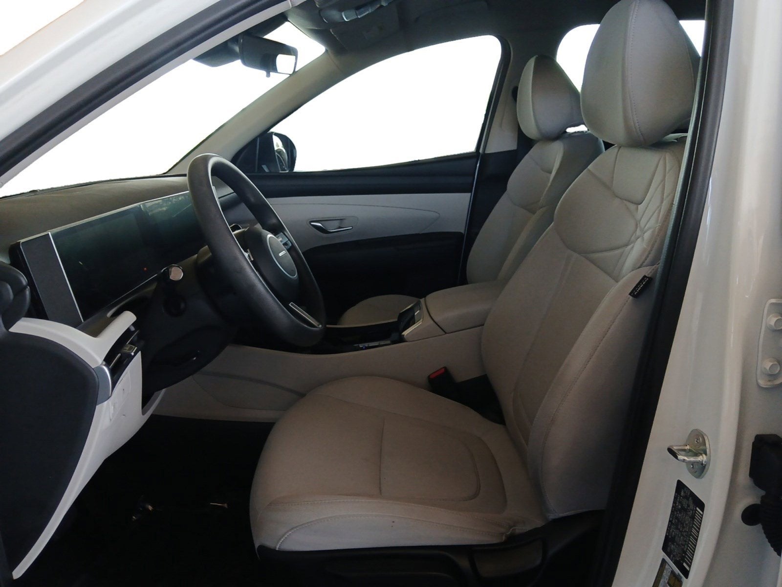 2025 Hyundai Tucson SE