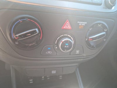 2018 Hyundai Accent SE