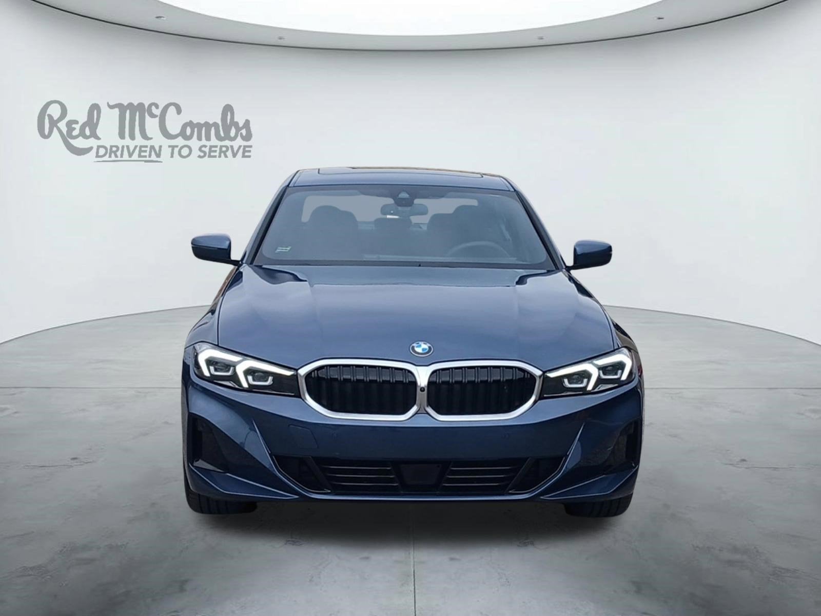 2025 BMW 3 Series 330i W/ MOONROOF & HEATED FRONT SEATS