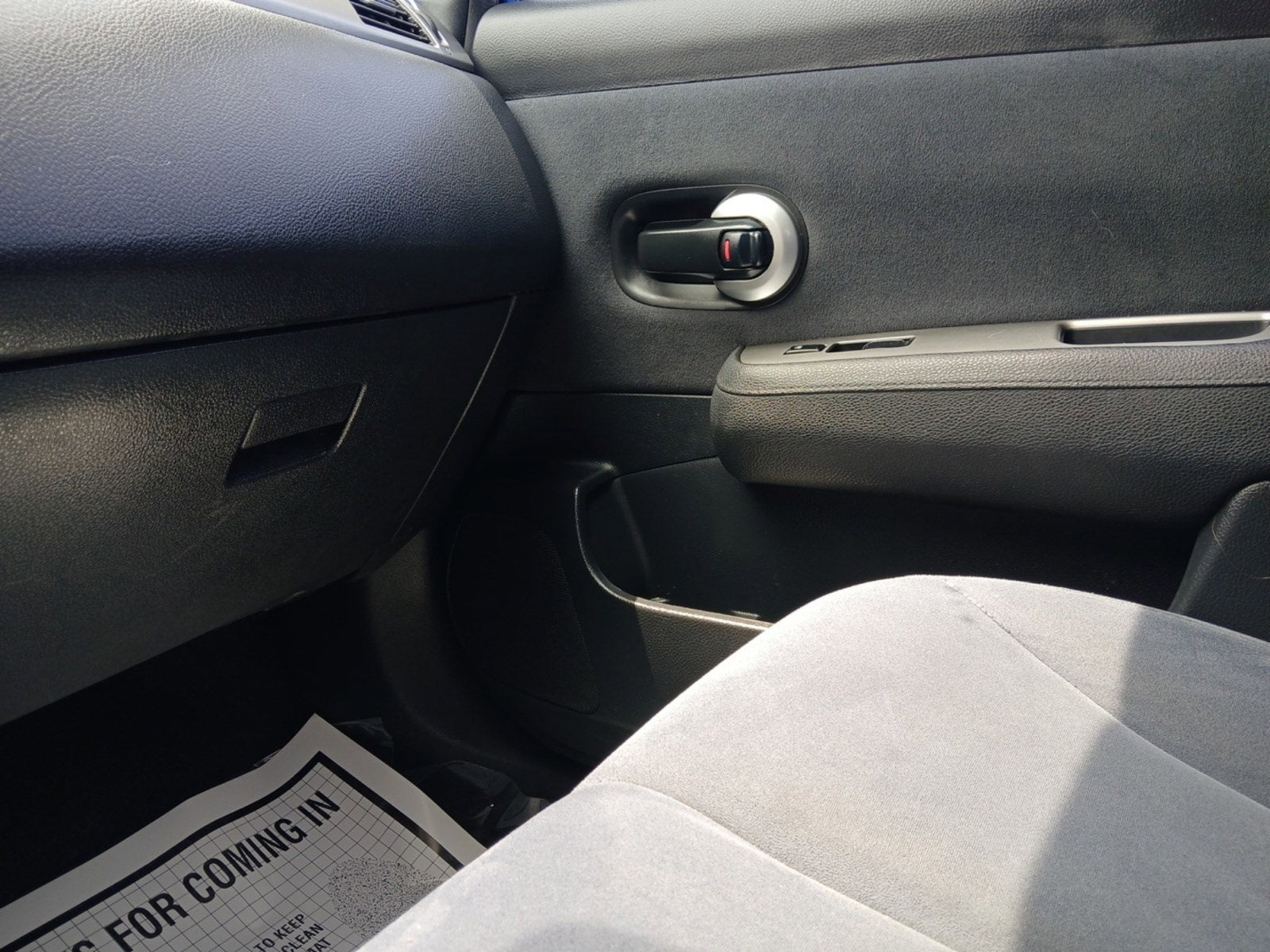 2009 Nissan Versa 1.8 S
