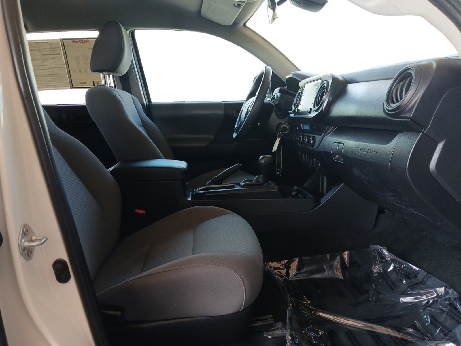 2023 Toyota Tacoma SR V6