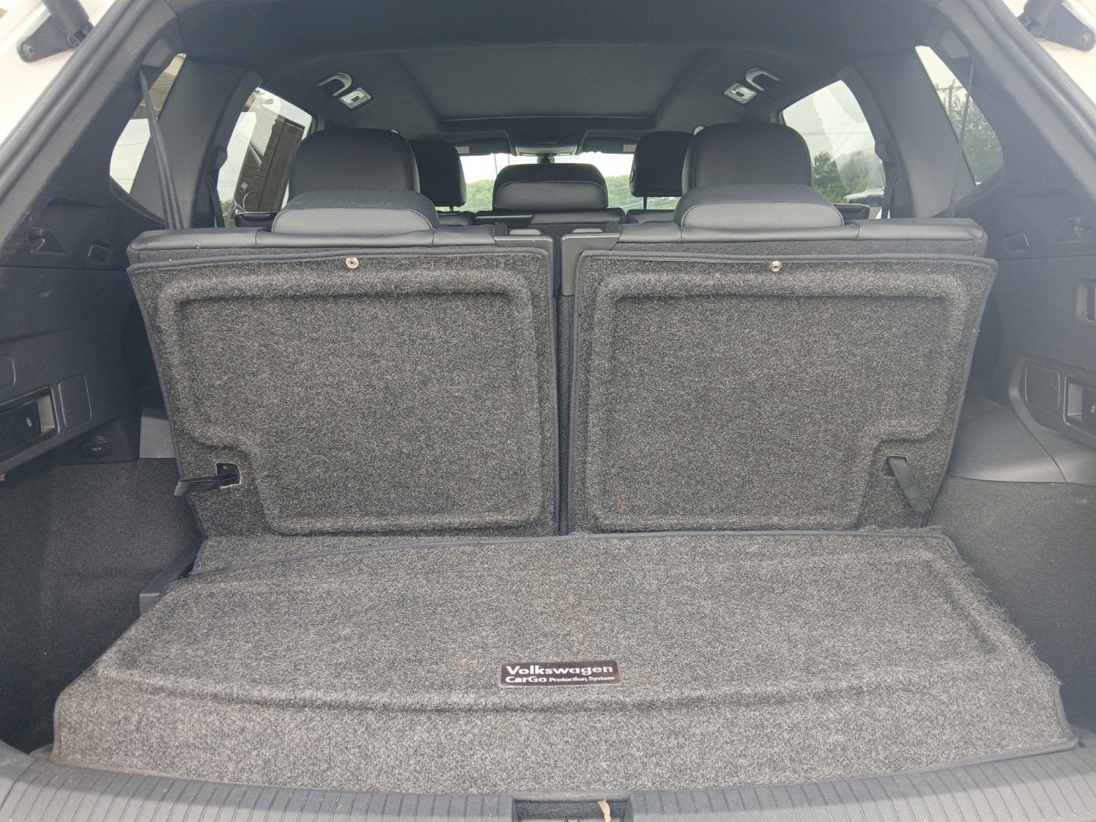 2018 Volkswagen Tiguan 2.0T SEL W/ BACK-UP CAMERA & LEATHERETTE SEATS