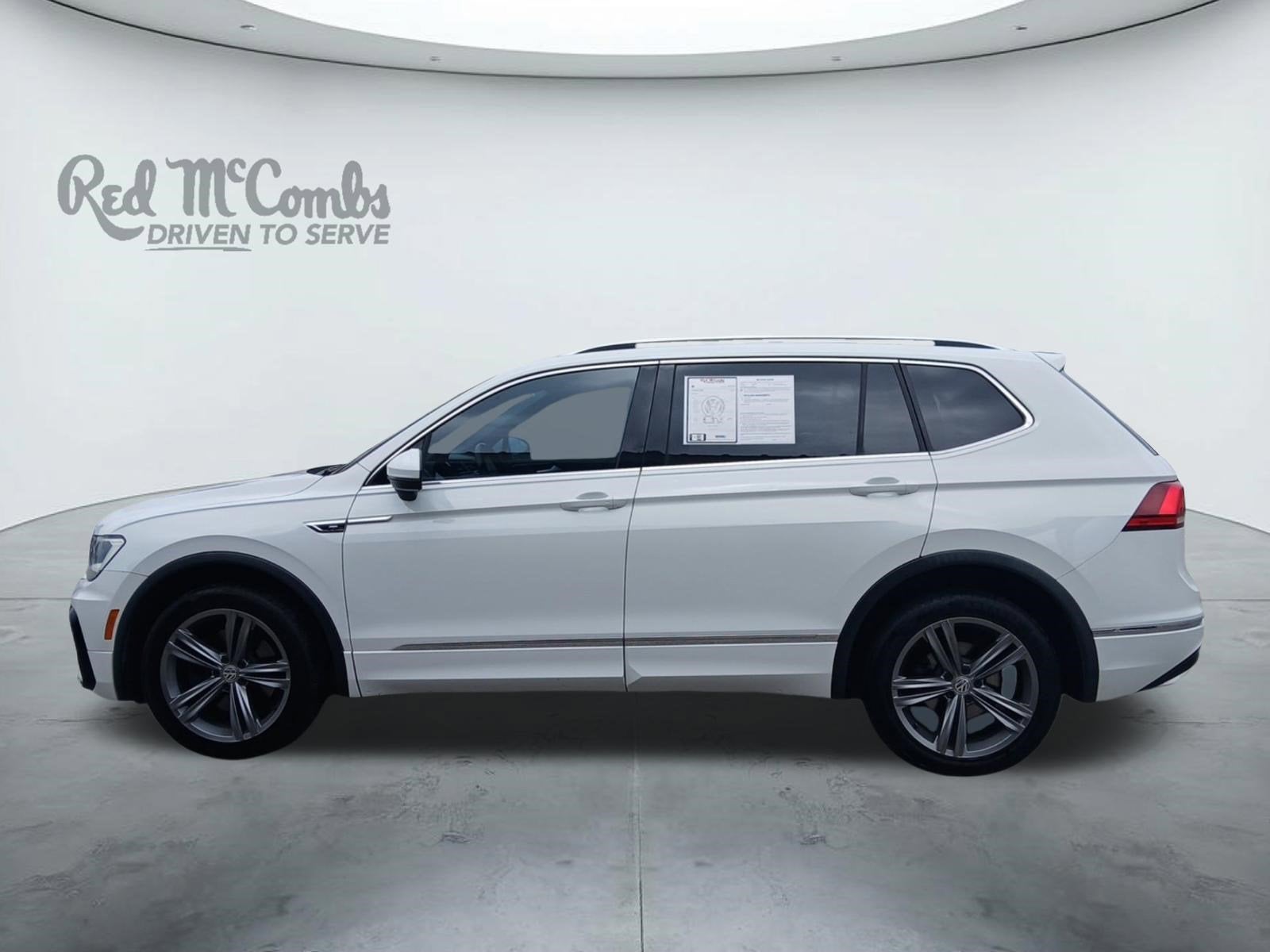 2018 Volkswagen Tiguan 2.0T SEL W/ BACK-UP CAMERA & LEATHERETTE SEATS