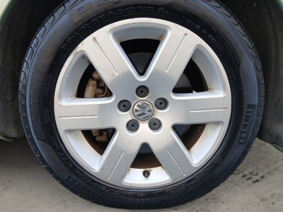 2007 Volkswagen New Beetle Coupe 2.5L