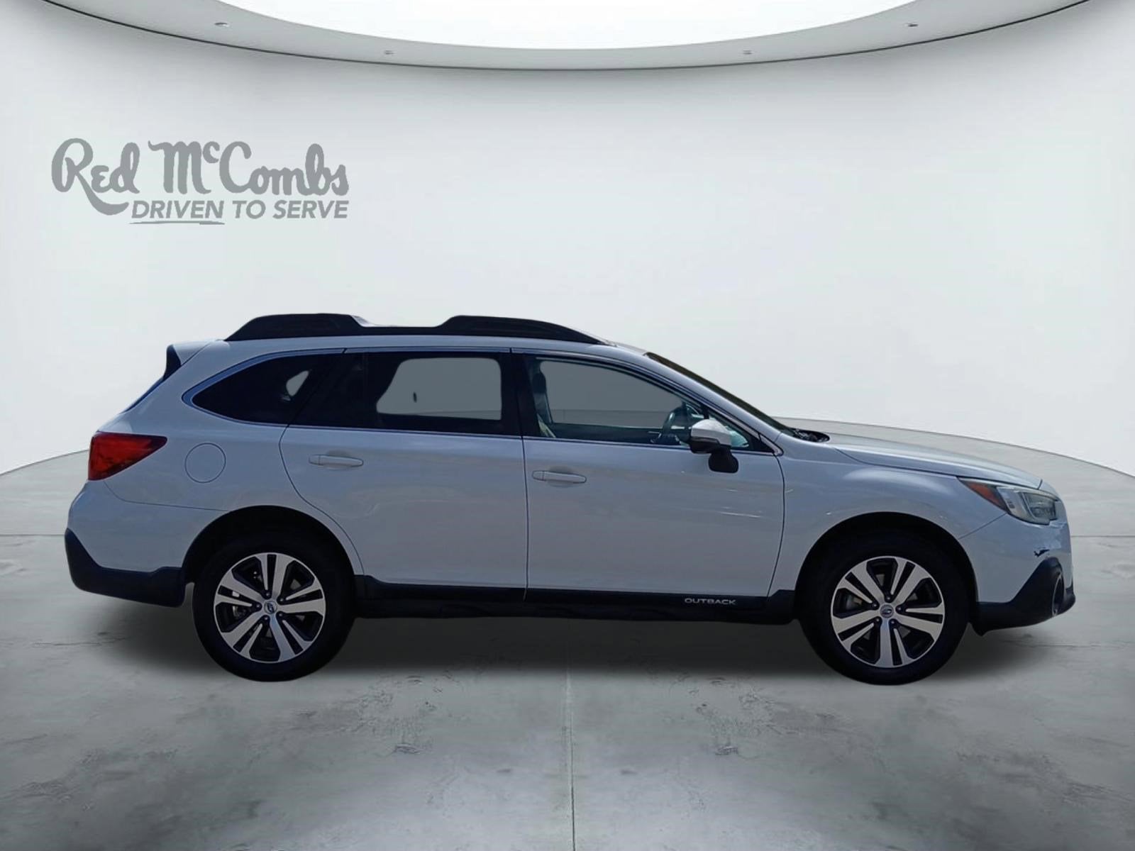2019 Subaru Outback LIMITED W/ MOONROOF & NAVIGATION
