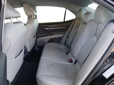 2022 Toyota Camry SE W/ BACK-UP CAMERA & ADAPTIVE CRUISE CONTROL