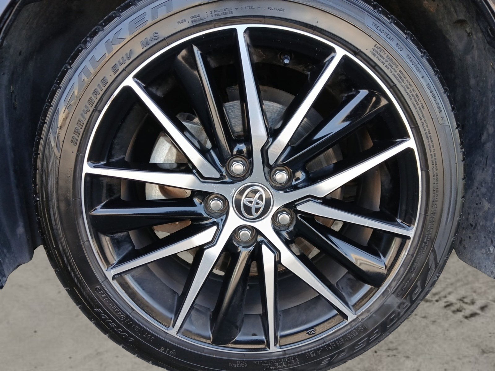 2022 Toyota Camry SE W/ BACK-UP CAMERA & ADAPTIVE CRUISE CONTROL