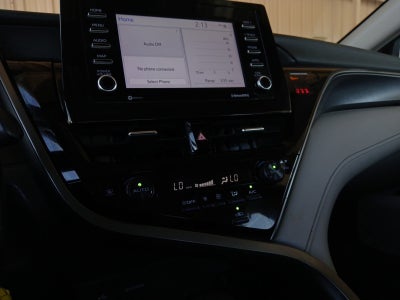 2022 Toyota Camry SE W/ BACK-UP CAMERA & ADAPTIVE CRUISE CONTROL