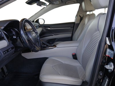 2022 Toyota Camry SE W/ BACK-UP CAMERA & ADAPTIVE CRUISE CONTROL