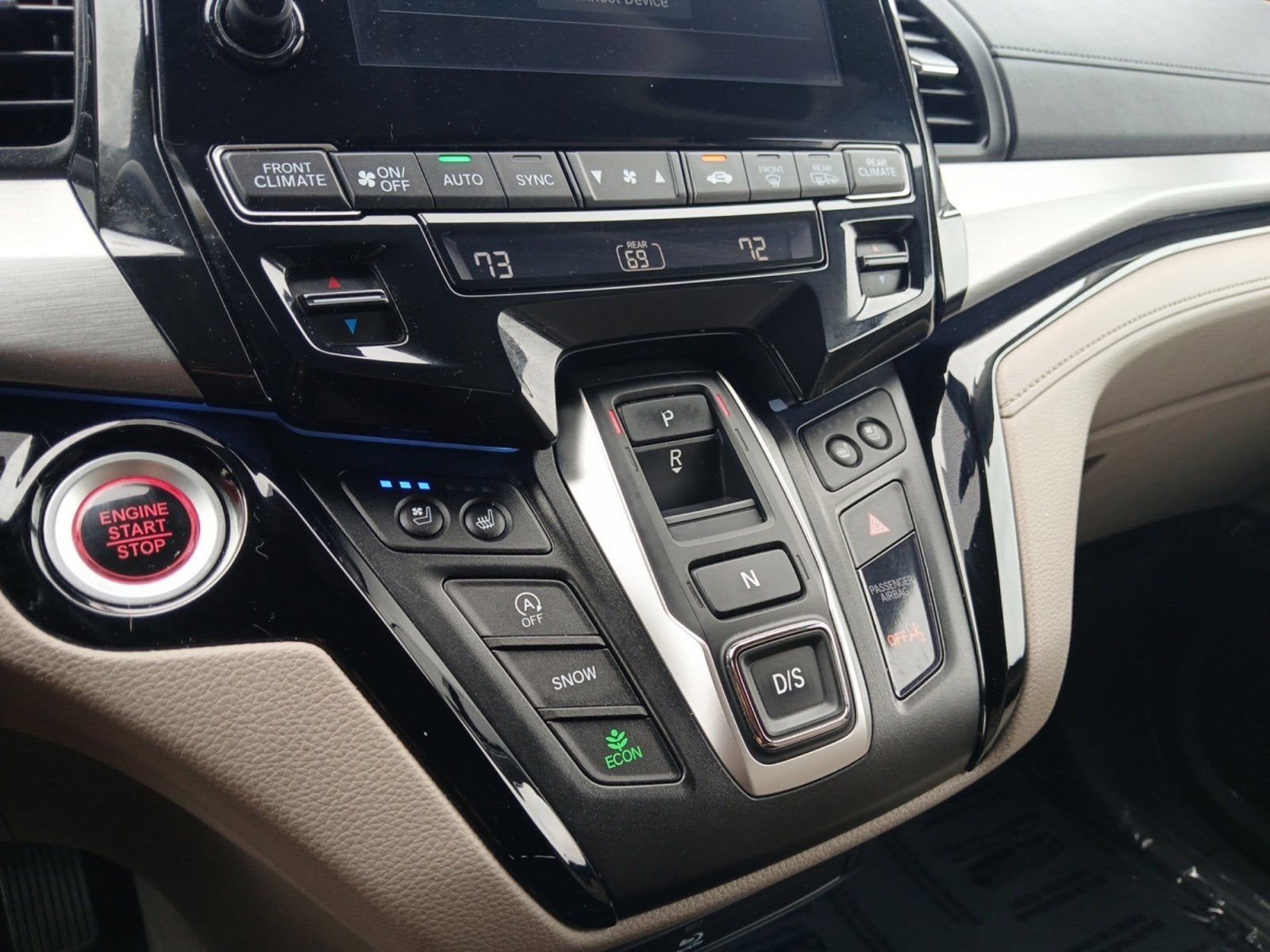 2019 Honda Odyssey Elite W/ BACK-UP CAMERA & POWER LIFTGATE