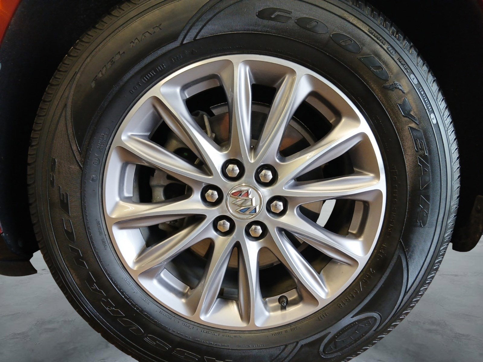 2024 Buick Enclave Essence