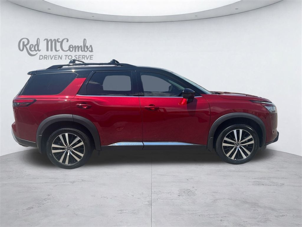 2024 Nissan Pathfinder Platinum