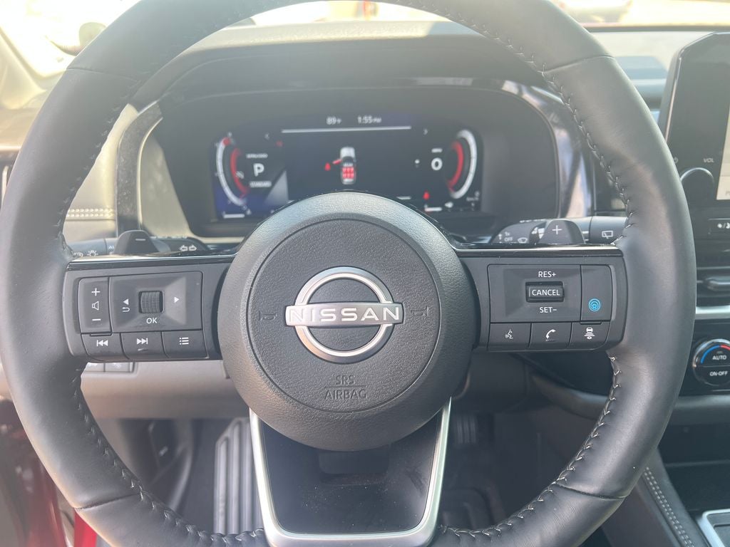 2024 Nissan Pathfinder Platinum