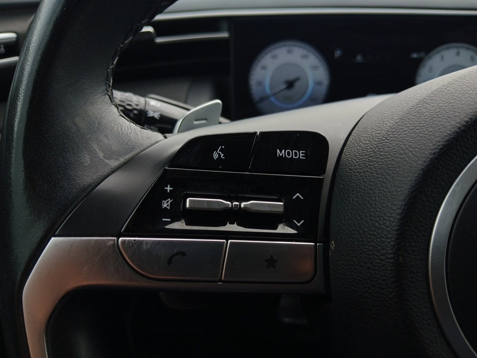 2023 Hyundai Tucson Limited W/ BLIND SPOT COLLISION AVOIDANCE ASSIST