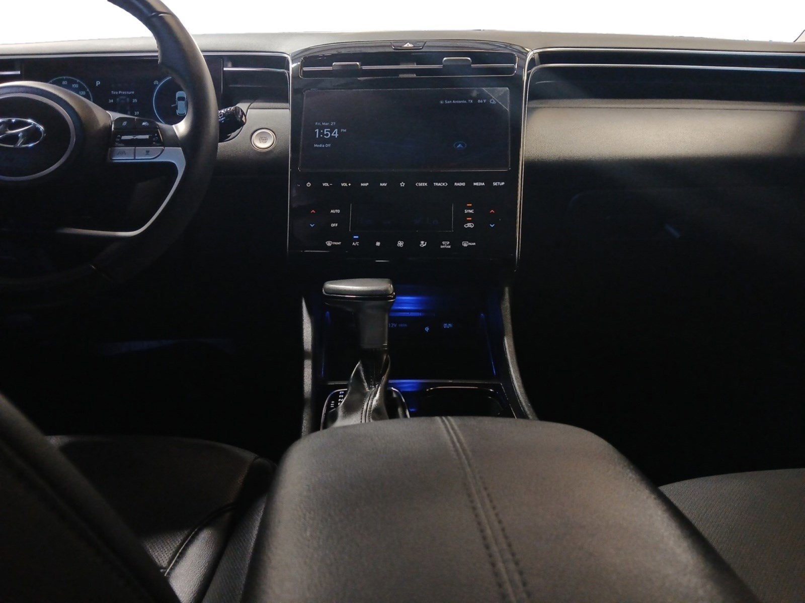 2024 Hyundai Tucson SEL CONVENIENCE W/ POWER SUNROOF & 19" ALLOY WHEELS