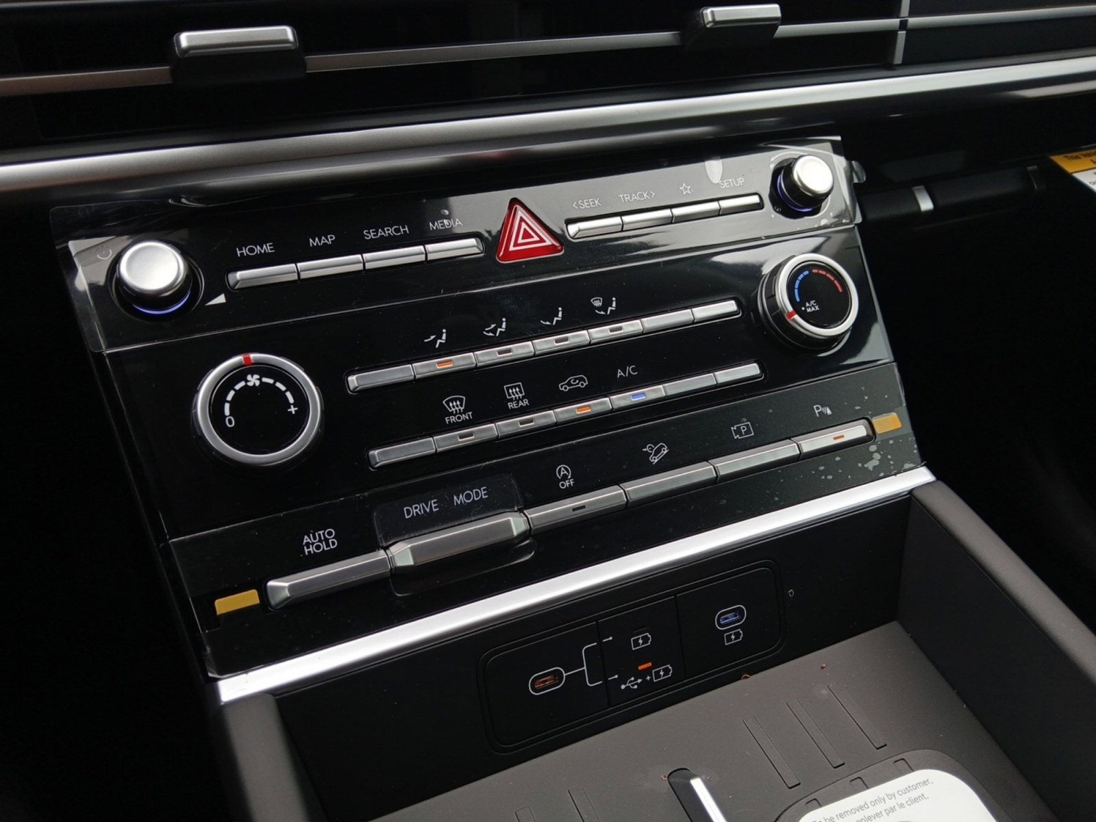 2026 Hyundai Santa Fe SE