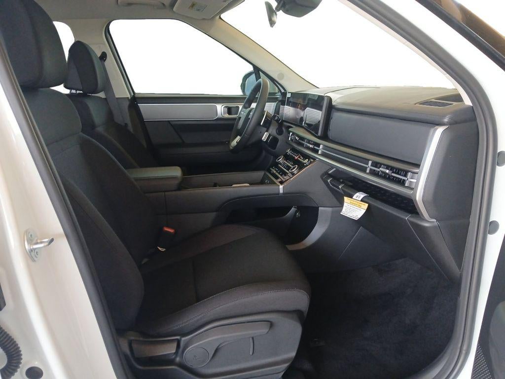 2027 Hyundai Santa Fe SE