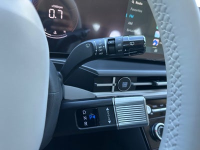 2027 Hyundai Santa Fe SE