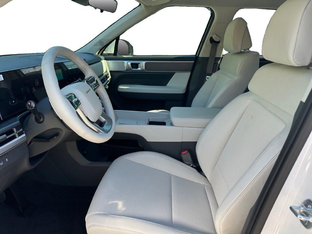 2027 Hyundai Santa Fe SE
