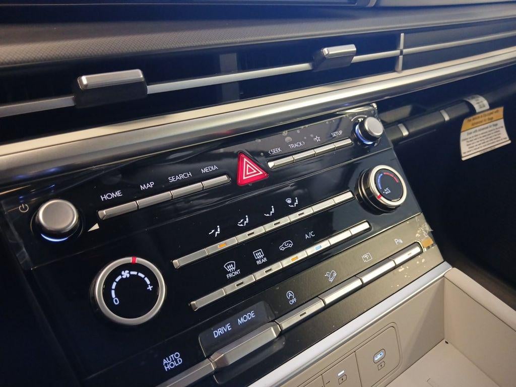 2027 Hyundai Santa Fe SE