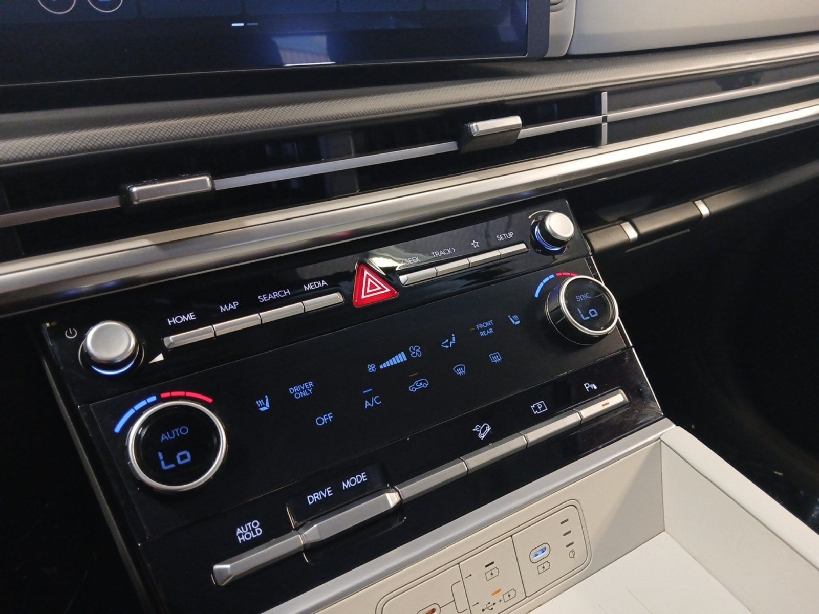 2025 Hyundai Santa Fe Hybrid SEL