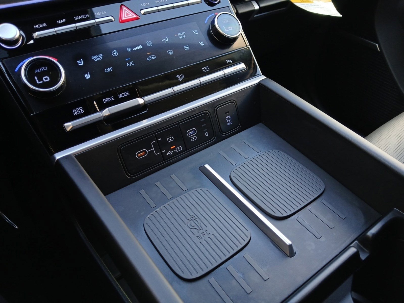 2025 Hyundai Santa Fe Hybrid Limited 3RD ROW W/ SURROUND VIEW MONITOR