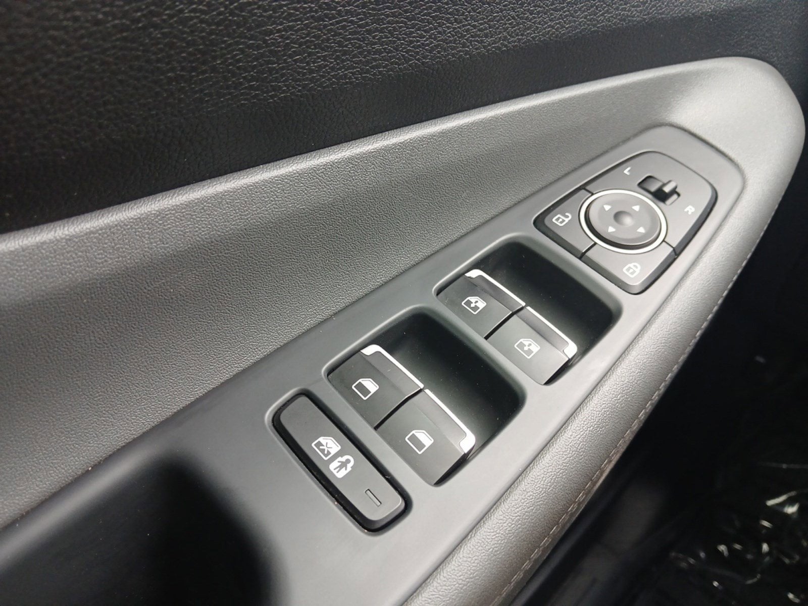 2022 Hyundai Santa Fe SEL W/ BLIND SPOT COLLISION AVOIDANCE
