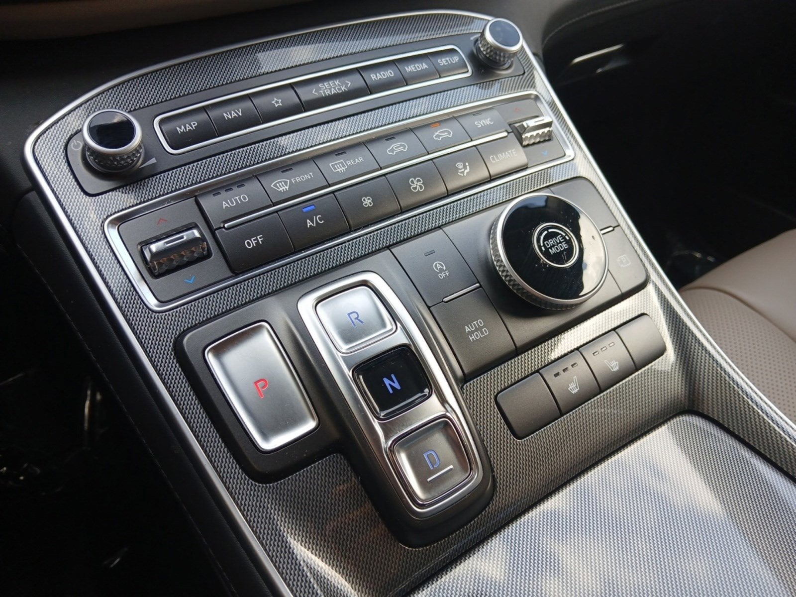 2023 Hyundai Santa Fe SEL W/ PANORAMIC SUNROOF & SMART POWER LIFTGATE