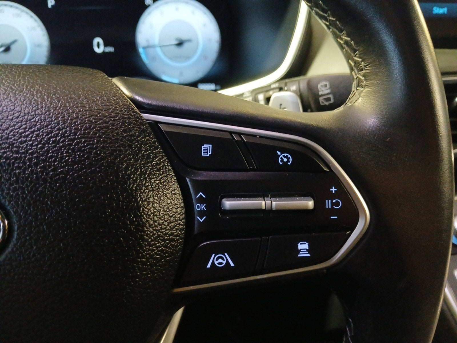 2023 Hyundai Santa Fe SEL PREMIUM PACKAGE W/ PANORAMIC SUNROOF & AWD