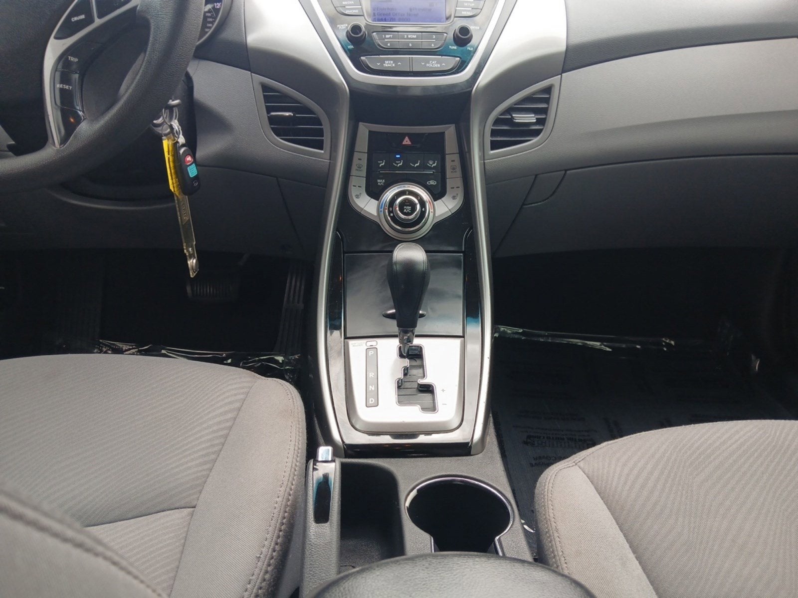2013 Hyundai Elantra GLS W/ HEATED FRONT SEATS