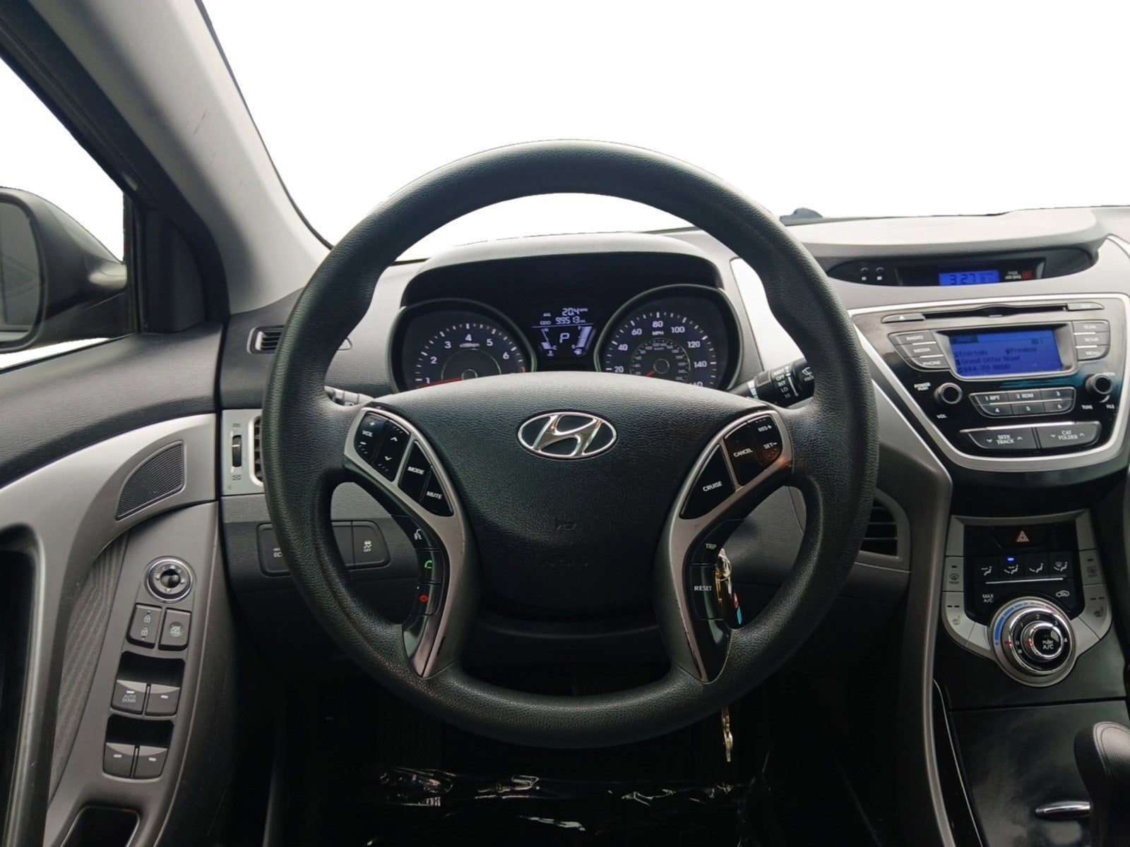2013 Hyundai Elantra GLS W/ HEATED FRONT SEATS