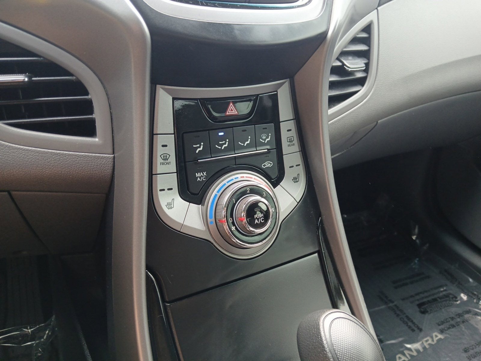 2013 Hyundai Elantra GLS W/ HEATED FRONT SEATS