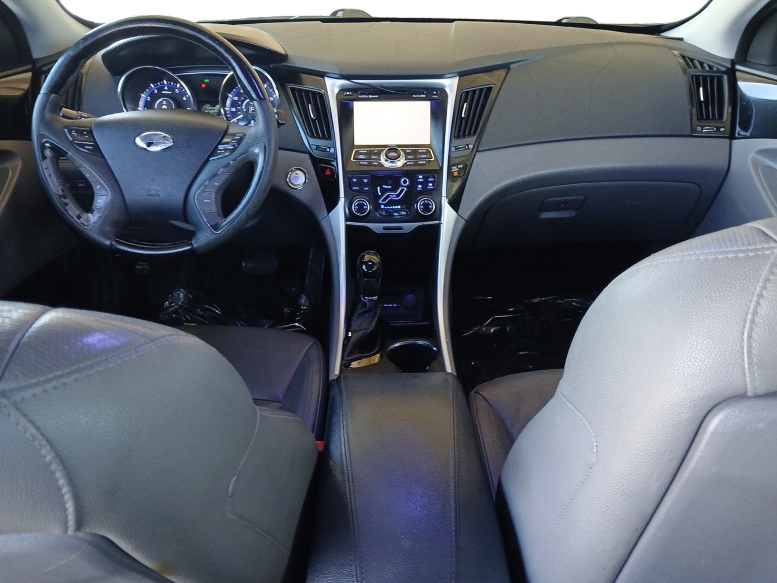2011 Hyundai Sonata Limited W/ HEATED FRONT SEATS & POWER SUNROOF