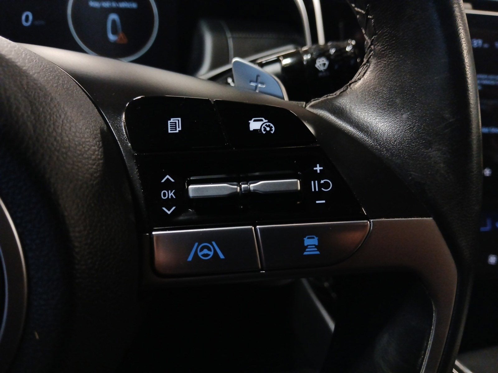 2023 Hyundai Santa Cruz SEL Premium W/ POWER SUNROOF & REMOTE START