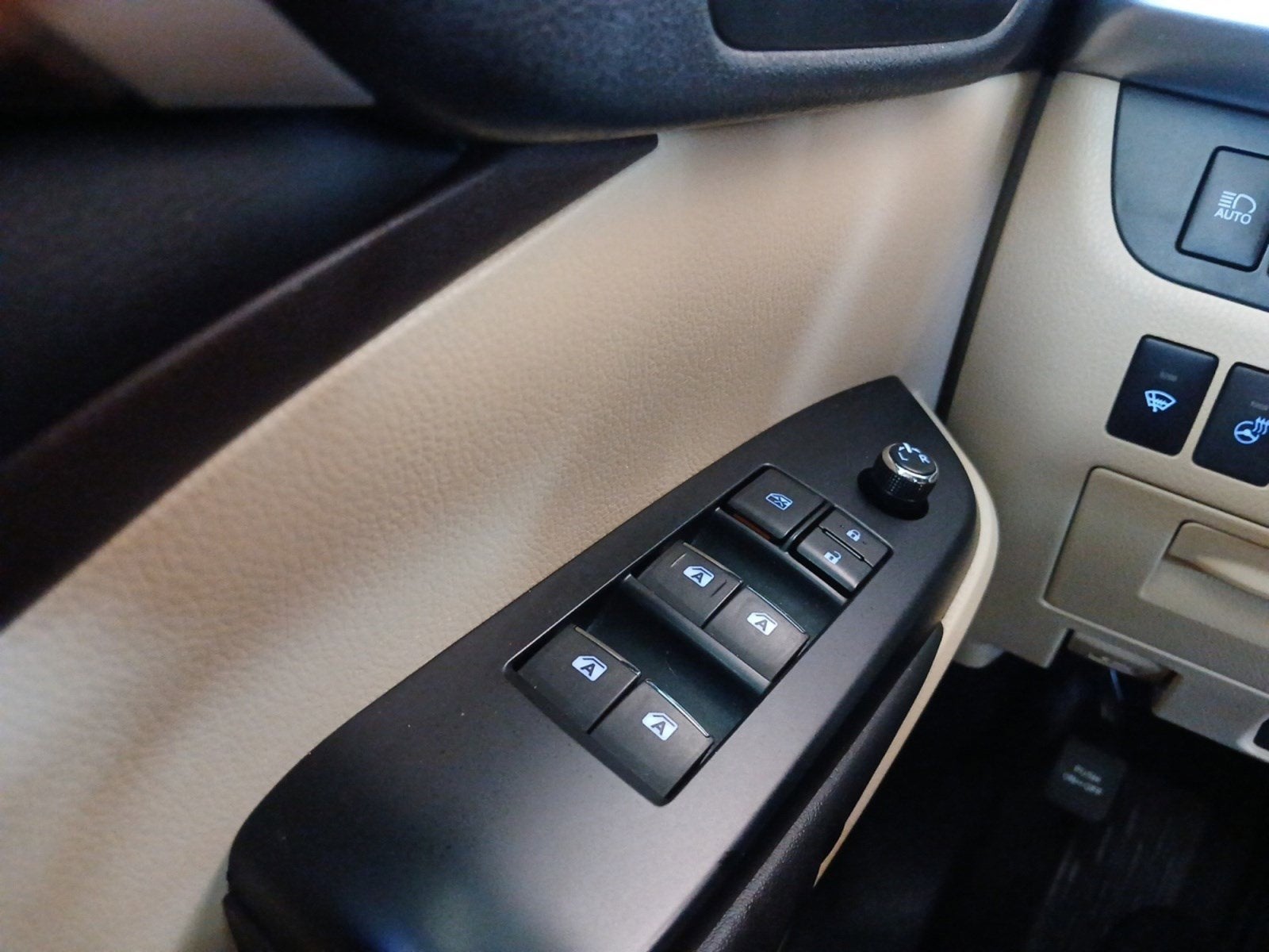 2015 Toyota Highlander Limited Platinum V6